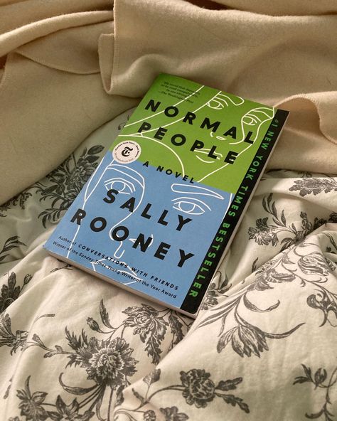 Marianne Normal People Aesthetic, Sally Rooney Normal People, Normal People By Sally Rooney, Normal People Book Cover, Normal People Book Aesthetic, Sally Rooney Aesthetic, Normal People Tattoo, Jessie Holmes, Normal People Book