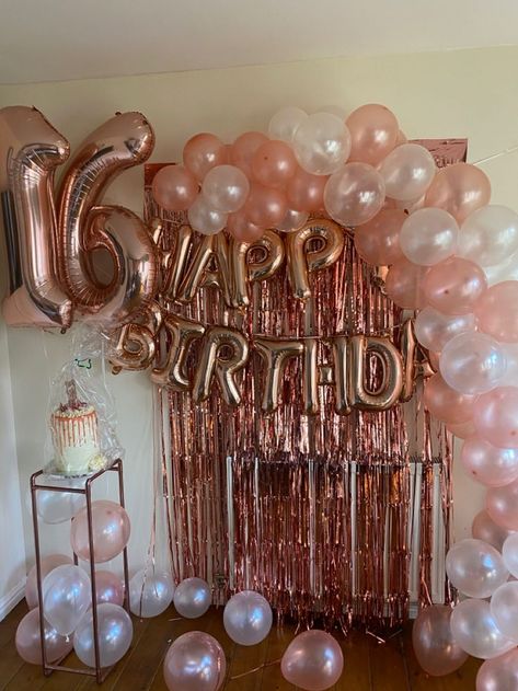 rose gold birthday decor | Birthday party theme decorations, Gold birthday party decorations, 18th birthday decorations Rose Gold Birthday Decor, Rose Gold Birthday Theme, Gold Birthday Decor, Gold Birthday Theme, Rose Gold Party Theme, 17 Doğum Günü, Sweet 16 Party Themes, Gold Birthday Party Decorations, Sweet 16 Party Decorations