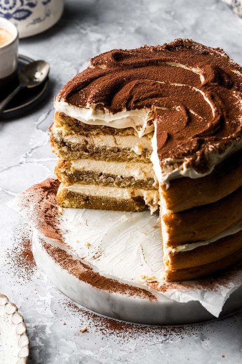 Tirimasu Cake, Tiramisu Ideas, Tiramisu Wedding Cake, Marscapone Recipes, Tiramisu Birthday Cake, Autumn Bakes, Tiramisu Cake Recipe, Dairy Free Cream Cheese, Italian Cake