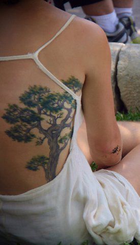 Tattoo Tree, Cute Tats, Poke Tattoo, Subtle Tattoos, Aesthetic Tattoo, Tree Tattoo, Dope Tattoos, Simplistic Tattoos, Trendy Tattoos