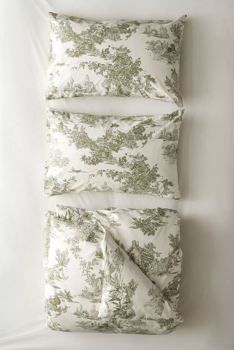 Frog Toile Duvet Set | Urban Outfitters Floral Bedding Aesthetic, Toile Comforter, Toile Duvet, Toile Bedding, Cotton Comforter Set, Toile Pattern, Uo Home, Floral Bedding, Floral Duvet