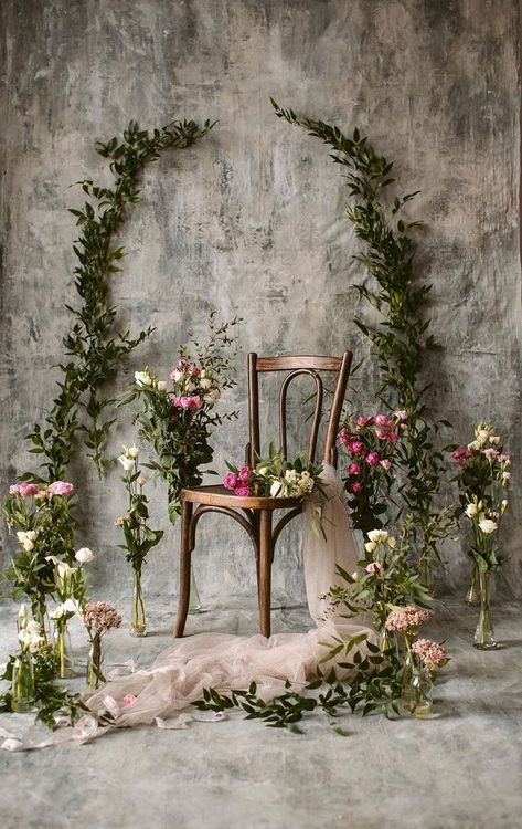 Ruangan Studio, Photo Studio Design, Photography Studio Decor, Deco Disney, Photography Studio Design, Photoshoot Backdrops, Home Studio Photography, Flower Installation, Studio Backdrops