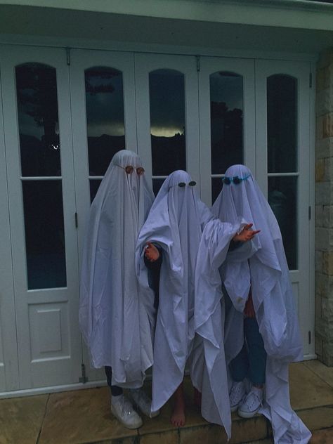 Halloween Photo, Family Photo, Halloween Costumes, Halloween