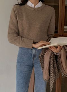 Winter Church Outfits, Looks Jeans, Academia Outfits, Elegante Casual, Aesthetic Fall, Ulzzang Fashion, Church Outfits, Mode Inspo, Outfit Inspo Fall