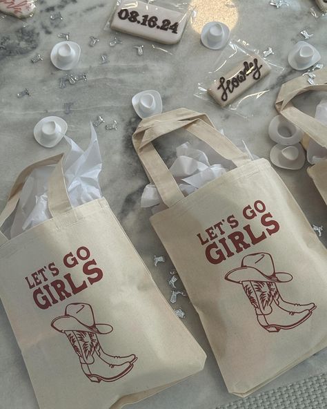 she found her cowboy bachelorette Neutral Cowboy Bachelorette, Cowgirl Bachelorette Aesthetic, Bachelorette Party Ideas Cowboy, Nashville Bachelorette Party Gifts, Hill Country Bachelorette Party, Horse Bachelorette Party, Bachelorette Themes Nashville, Boots And Bubbly Bachelorette, Bachelorette Western Theme