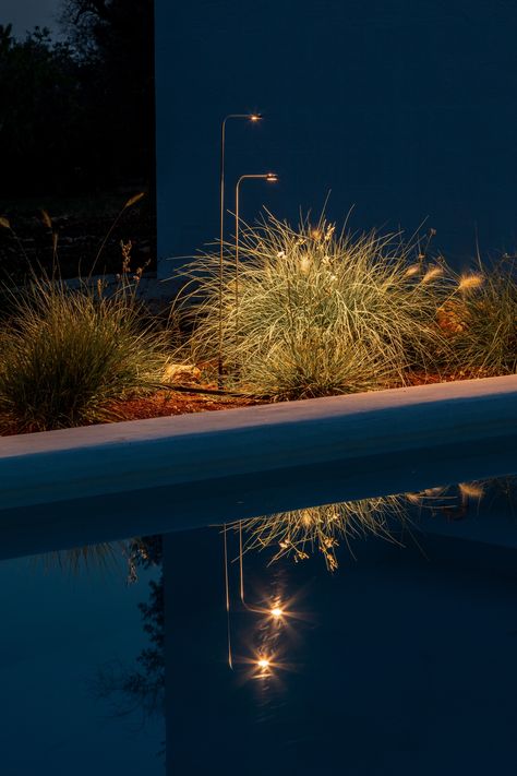 Transform your outdoor space with Dot's understated elegance. Whether as a portable floor lamp or a fixed post lamp, Dot's sleek design and superior durability make it the perfect choice for enhancing your outdoor ambiance.   Manufactured in Italy, by Platek. Poolside Lighting, Walker House, Outdoor Ambiance, Lighting Reference, European Lighting, Solar Landscape Lighting, Apartment Loft, Landscape Lights, Company Portfolio