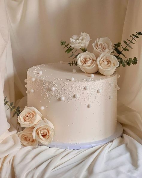 10 In Wedding Cake, Cupcakes And Wedding Cake, Wedding Cakes Pearls And Flowers, Pearl And Flower Cake, Single Layer Wedding Cake Pearl, Cake For Wedding Ideas Simple, Simple Chocolate Wedding Cake, Wedding Birthday Cake, One Tier Wedding Cake Designs