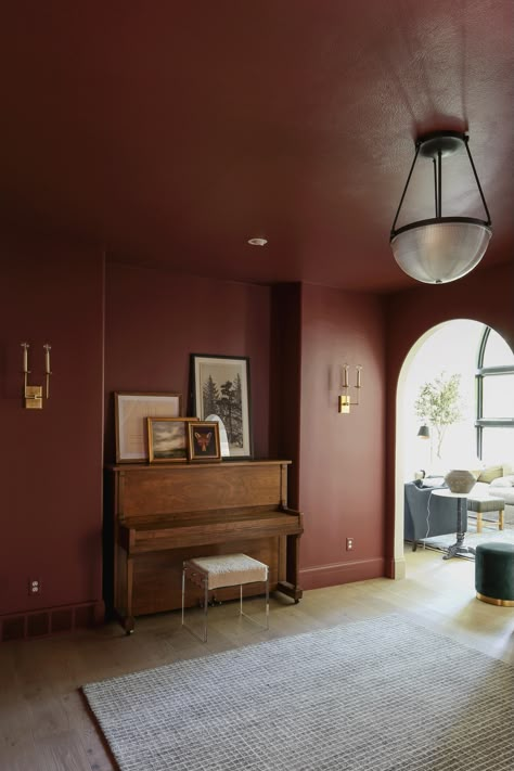 Fall Paint Colors, Moody Paint, Red Paint Colors, Warm Paint Colors, Trending Paint Colors, Chris Loves Julia, Home Design Diy, Blue Paint Colors, Beautiful Dining Rooms