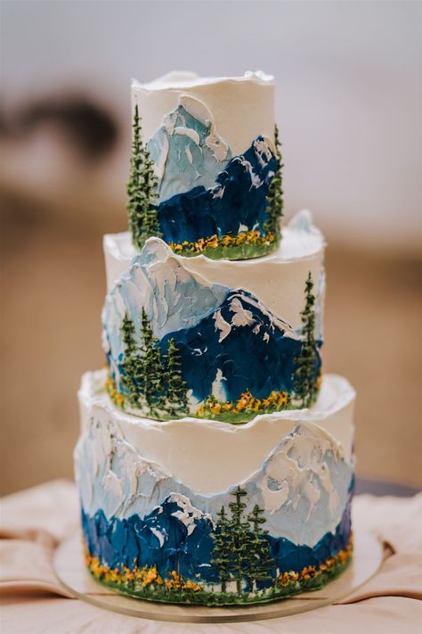 Cake For People Who Don’t Like Cake, Outdoor Theme Wedding Cake, Cake For Nature Lover, Nature Inspired Wedding Cakes, Mountains Wedding Cake, Yellowstone Theme Wedding, Wedding Cake With Mountains, Wedding Cake Woodsy, Nature Theme Wedding Cake