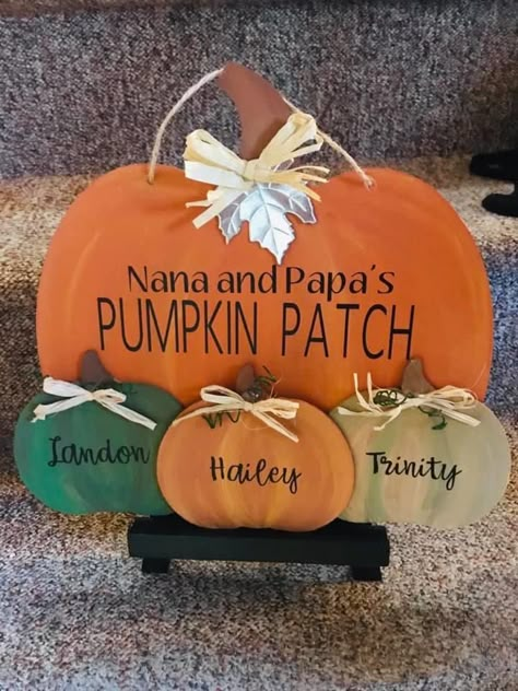 Wooden Thanksgiving Crafts, Diy Thanksgiving Decorations For Outside, Thanksgiving Crafts To Sell, Autumn Crafts For Adults, Pumpkin Makeover, Fall Crafts Decorations, Fall Wood Crafts, Fall Pumpkin Crafts, Fall Decor Diy Crafts