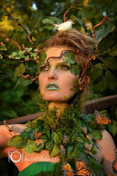 Extreme Make-up, Mother Nature Costume, Fantasy Make-up, Tree Costume, Drag Make-up, Wood Nymphs, Nature Goddess, Fantasy Photography, Fairy Costume