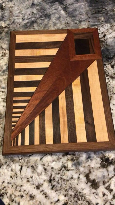 Wood Art Diy, Wood Art Design, Woodworking Shop Projects, Wood Craft Projects, Small Woodworking Projects, Wood Shop Projects, Wood Project, Wooden Projects, Small Wood Projects