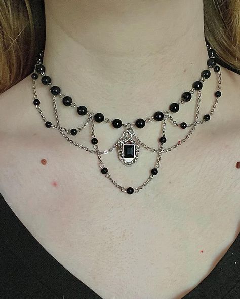 ‘No Reflection’ Necklace 🪞 made with black onyx beads, stainless steel findings, and stainless steel chain 33cm + 6cm extension chain available now, link in bio 🖤 #explorepage #jewelry #handmade #goth Goth Seed Bead Jewelry, Witchy Necklace Diy, Goth Prom Jewelry, Goth Jewelry Necklaces, Gothic Handmade Jewelry, Goth Handmade Jewelry, Diy Bead Necklace Ideas, Goth Necklace Diy, Goth Beaded Jewelry