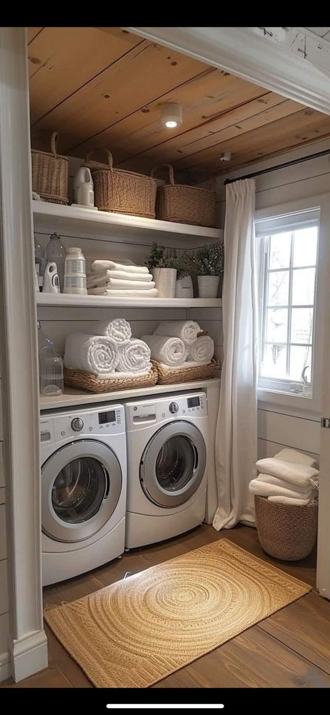 Dream Laundry Room, Laundry Room Layouts, Laundry Room Renovation, Dream Life House, Laundry Room Inspiration, Laundry Room Remodel, Dream House Rooms, Laundry Room Storage, Laundry Room Makeover