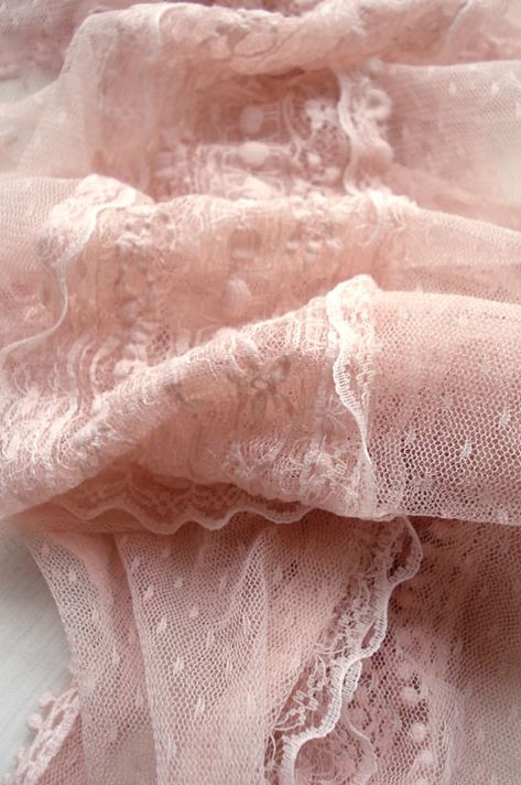 Color Rosa Pastel - Pale Pink!!! lace Pearl And Lace, Rose Pastel, Linens And Lace, Tickled Pink, Everything Pink, Pretty Pastel, Pink Love, Lace Tank, Rose Color