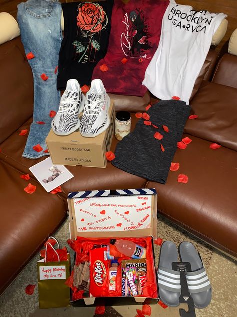 21st Birthday, Boyfriend, Couple, Love, Happy Birthday, Movie Box 🥳 #forhim #birthday #special #21 #quarantine #gifts #yeezy #adidas #zumiez 21st Birthday Gift For Boyfriend, 21 Gifts For 21st Birthday For Him, 21st Birthday Ideas For Boyfriend, 21st Birthday Boyfriend, Boyfriend 21st Birthday Gift, Happy Birthday Movie, Surprising My Boyfriend, All About My Boyfriend, 21st Birthday Gifts For Boyfriend