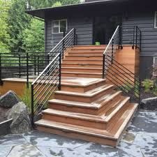 Modern Porch Decor, Exterior Entryway Ideas, Front Porch Pictures, Front Porch Stairs, Exterior Stair Railing, Concrete Front Porch, Modern Front Porch Ideas, Modern Front Porches, Front Porch Railings