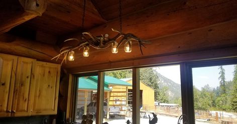 Where did I start? Circa 2013 my first big chandeliers made from Moose, Elk and Whitetail and Mule deer. A friend of mine had a huge collection of shed antlers. They gave them all to me and anything I didn’t use was my payment! I was in heaven🤣 Unbelievable where this passion has taken me. Dream big people. #antlerchandelier #shedseason #homelighting Big Chandeliers, Big Chandelier, Antler Design, Shed Antlers, Antler Chandelier, Big People, Mule Deer, White Tail, Antlers