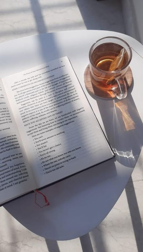 Golden hour book reading with some green tea Green Tea Instagram Story Ideas, Tea And Book Aesthetic, Drink Tea Aesthetic, Evening Tea Aesthetic, Book And Tea Aesthetic, Tea And Books Aesthetic, Books And Tea Aesthetic, Drinking Tea Aesthetic, Herbal Tea Aesthetic