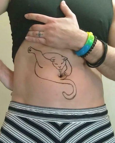 Funny Bad Tattoos, Abnormal Tattoos, Bad Tattoos Funny, Small Manly Tattoos, Birth Mark Tattoo Ideas, Funny Henna Tattoos, Invisible Tattoos For Women, Marching Tatoos, Simple Hidden Tattoos