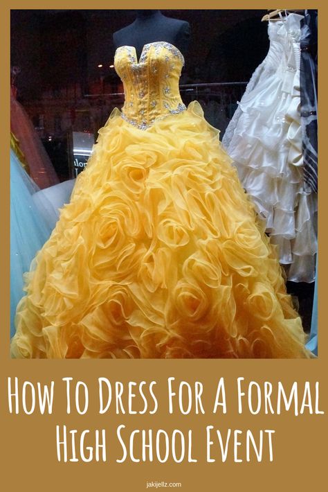 How To Dress For A Formal High School Event https://jakijellz.com/fashion-beauty/how-to-dress-for-a-formal-high-school-event/ Prom Theme, Prom Date, Prom Accessories, Prom Flowers, School Event, Prom Suits, Event Outfit, Professional Dresses, Event Photography