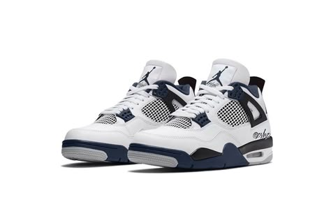 Air Jordan 4 Retro "Midnight Navy" DH6927-140 | Nice Kicks Jordan Sb Dunk Low, Air Jordan 4 Midnight Navy, Jordan 4 Midnight Navy, Navy Color Scheme, Cheap Sneakers, Jordan 4s, All Nike Shoes, Shoes Outfit Fashion, Funky Shoes