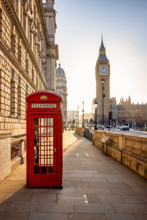 London Dreams, Living In London, London Aesthetic, London Landmarks, Phone Booth, Voyage Europe, Destination Voyage, Covent Garden, Uk Travel