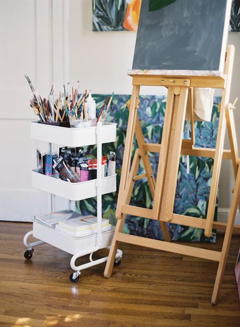 Peek Inside an Artist’s 800 Sq. Ft. Bungalow in Raleigh Home Art Studios, Painting Corner, Loft Inspiration, Art Studio Space, Art Studio Organization, Art Studio Room, Art Studio Design, Art Studio At Home, Workspace Inspiration