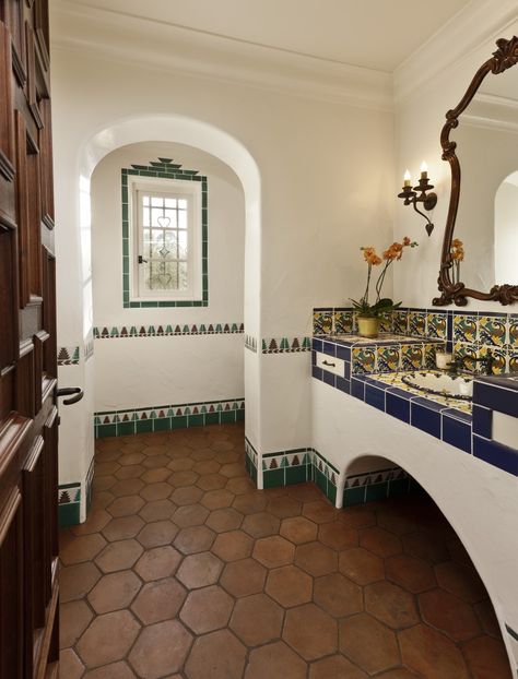 Montecito Spanish ColonialExample of Work Spanish Bathroom Ideas, Spanish Tile Bathroom, Spanish Style Bathrooms, Spanish Bathroom, Hacienda Homes, Spanish Bungalow, Hacienda Style Homes, Spanish Decor, Mexico House