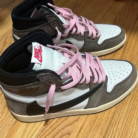 COPY - Travis Scott X Jordan 1 High Jordan 1s Travis Scott, Travis Scott 1s Outfit, Jordan1 Travis Scott, Tenis Travis Scott, Jordans Travis Scott, Travis Scott Jordan 1 High, Nike Jordan Travis Scott, Travis Shoes, Outfit With Jordan 1