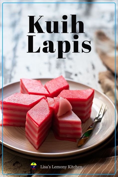 Kuih Lapis also known as kue lapis or Gao teng Kueh, a 9 layer kueh recipe (九层糕) is a traditional Asian dessert. Kuih Lapis is very popular among Malaysians, Indonesians, and Singaporeans. Kuih Lapis is made of rice flour, water, sugar, coconut milk, pandan leaves and red food colouring. Kuih lapis is made by steaming layer by layer with alternating colours. Nyonya Food, Kuih Lapis, Malaysian Dessert, Vietnamese Dessert, Asian Dessert, Steamed Cake, Resep Diet, Asian Snacks, Popular Desserts