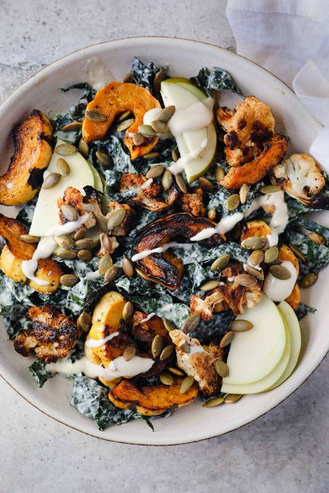 Tahini Salad, Delicata Squash Recipe, Autumn Salad Recipes, Squash Salad, Delicata Squash, Eat Pretty, Autumn Salad, Refreshing Salad, Buddha Bowl