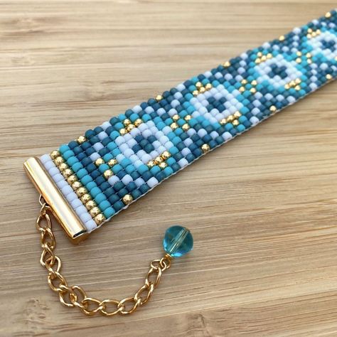 Seed Bead Bracelet Patterns, Bead Woven Bracelet, Bead Loom Designs, Loom Jewelry, Loom Bracelet Patterns, Bead Weaving Patterns, Bead Loom Bracelets, Bead Loom Patterns, Beaded Bracelet Patterns