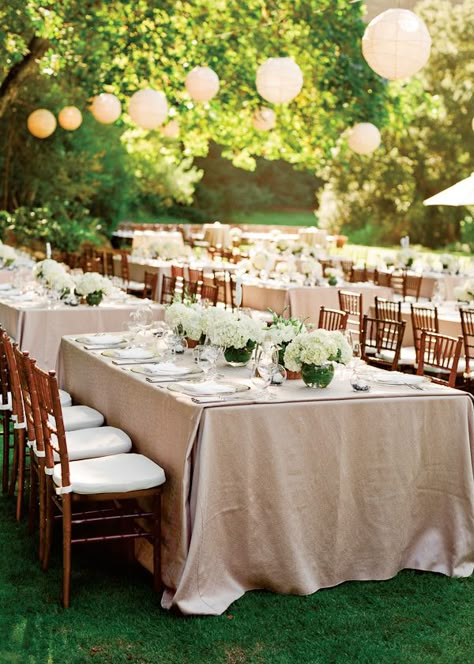 Tables Simple Table Settings, Low Centerpieces, Last Minute Wedding, Outdoor Wedding Inspiration, Wedding Photo Gallery, Outdoor Reception, Wedding Inspiration Board, Setting Ideas, Wedding Planning Checklist