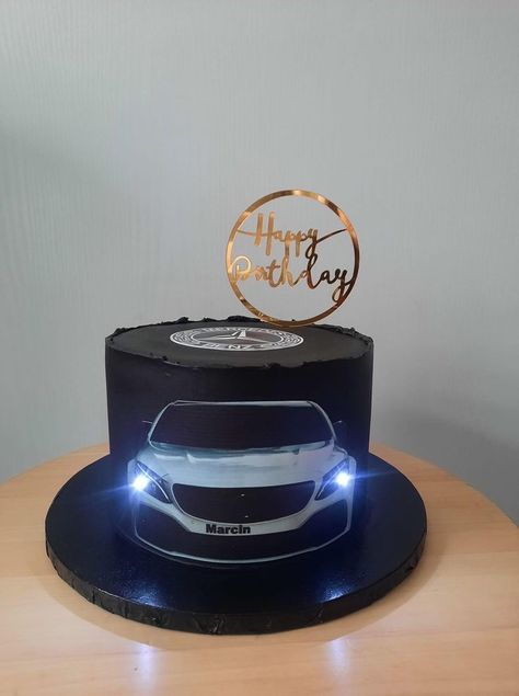 Cake Designs Car, Cool Birthday Cakes For Men Guys, Car Cake Designs For Men, Car Design Cake, 26 Birthday Cake For Him, Unique Cake Designs For Men, Bugatti Cake, Car Cake Design, Sports Car Cake