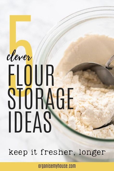 Flour Container Ideas, Flour Storage Ideas, Flour Sugar Containers, How To Store Flour, Flour Storage Containers, Top Flour, Krispy Treats Recipe, Flour Storage, Flour Container