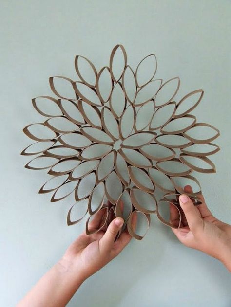 14 Brilliant Ways to Use Leftover Cardboard Tubes - WomansDay.com Toilet Paper Roll Art, Rolled Paper Art, Diy Projektit, Folding Origami, Toilet Paper Rolls, Toilet Paper Roll Crafts, Paper Roll Crafts, Paper Rolls, Paper Towel Rolls