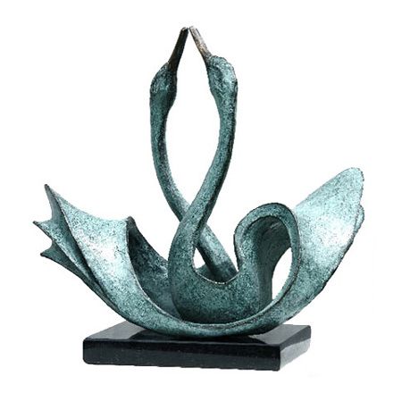 Sculpture Lovers, Swan Sculpture, Couple Sculpture, Violin Art, Slab Ceramics, Swans Art, Antique Sculpture, Elegant Vases, Paper Mache Art