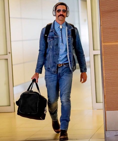 Aaron Rodgers’s glorious Canadian tuxedo Canadian Tuxedo Mens, Canadian Tuxedo Party, Polished Casual, Canadian Tuxedo, Denim And Diamonds, Cowboy Outfits, Aaron Rodgers, Tuxedo Wedding, Tuxedo For Men