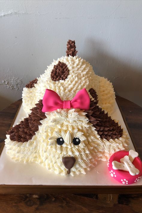 Puppy Party Cake Ideas, Puppy Cupcake Cake, Dog Themed Birthday Cake Ideas, Puppy Birthday Party Cake, Puppy Dog Cakes For Kids, Dog Cakes Design, Dog Themed Birthday Party Ideas Cake, Puppy Cake Design, Birthday Cake Dog Theme