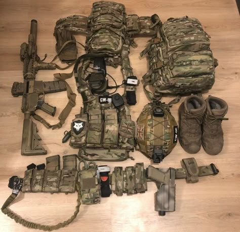 Vojenský Humor, Tactical Loadout, Tmax Yamaha, Special Forces Gear, Army Gears, Tactical Life, Image Moto, Tactical Wear, Military Gear Tactical