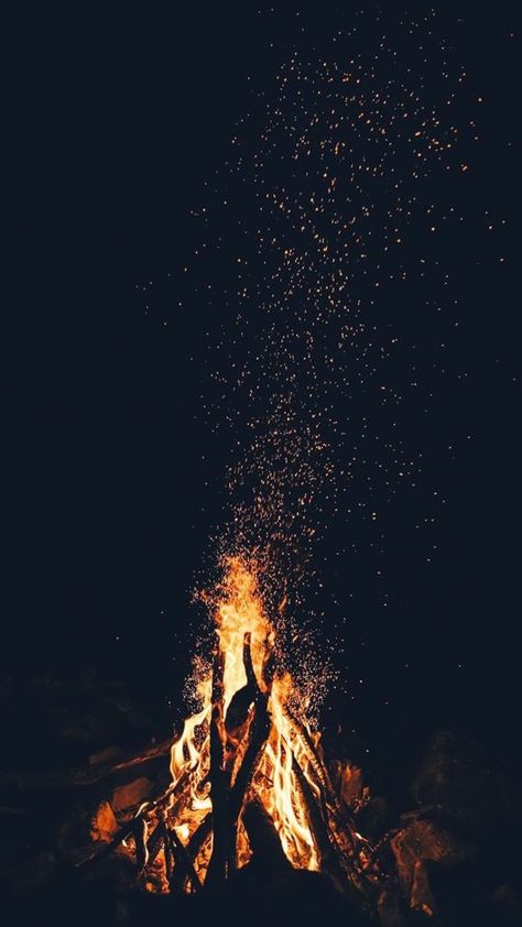 8 Best Fire Wallpapers for iPhone X/Xs/Xr/Xs Max You Should Download 2019 | Wallpaper Iphone Wallpaper Fire, Gold Wallpaper Iphone, Wallpaper Estetika, Camping Photography, Fire Photography, Iphone Wallpaper Fall, Preppy Wallpaper, Backgrounds Phone Wallpapers, Tumblr Wallpaper