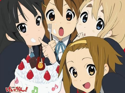 Keion group with cake K-on Icons, K On Icons, Tamako Love Story, Music Club, Kyoto Animation, K On, Header Banner, A Silent Voice, Animated Characters