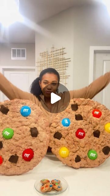 Candy Buttons Decorations, How To Make Giant Cookies, Diy Food Decoration, How To Make Candyland Decorations Diy, Chocolate Falls Candyland, Diy Giant Gummy Bear Decoration, Diy Giant Cookie Prop, Giant Candyland Decorations, Gingerbread Theme Outdoor Decorations