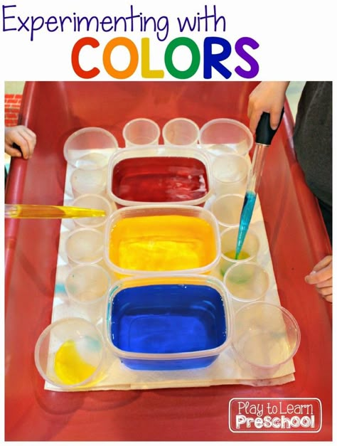 Mixing colors and exploring color theory is a learning activity that never gets old. It is simple enough for preschoolers and exciting enough for older kids. To set up this invitation to play, I provided bowls of primary colored water (red, yellow and blue), empty ice cube trays and small plastic eye droppers.  We have... Read More » Vetenskapliga Experiment, Pre-k Science, Color Unit, Preschool Colors, Kids Painting, Kindergarten Science, Preschool Science, Preschool Lessons, Learning Colors