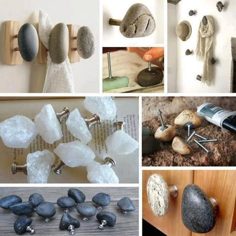 With their natural color and unique shape you can easily create a stylish design with pebbles adding texture and contrast to your decor. #river_rock #pebble_decoration #DIY_with_pebbles Tic Tac Toe Diy, Diy Stone Wall, Koti Diy, Diy Projektit, Cement Art, Deco Originale, Stone Crafts, Diy Door, River Rock