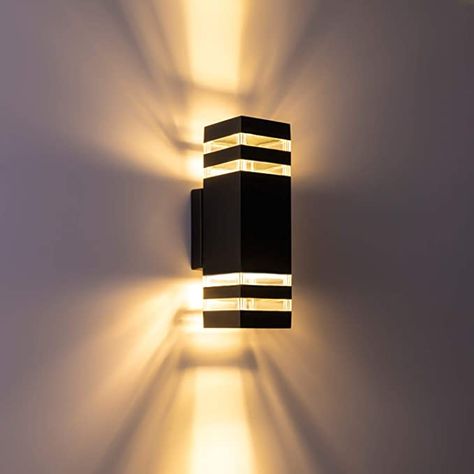 Garden Pillar, Pillar Decorations, Outdoor Porch Lights, Porch Lamp, Porch Light Fixtures, Indoor Lights, Minimalist Garden, Modern Wall Lamp, Wall Lighting Design