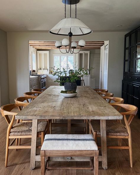 Large Dining Room Table, Diy Patio Furniture Cheap, Pine Table, Rustic Dining Room, Large Dining Room, Diy Furniture Easy, Tables Diy, Sopot, Farmhouse Dining Table