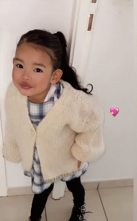 Blasian Babies Girl, Blasian Twins, Amerie Rose, Hispanic Babies, Blasian Babies, Stylish Kids Fashion, Baby Barbie, Cute Mixed Babies, Baby Tumblr