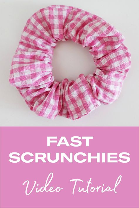 No Sew Hair Scrunchies, Making Hair Scrunchies, Homemade Scrunchies How To Make, Scrunchy Sewing Pattern, Making A Scrunchie, How To Make Hair Scrunchies Tutorials, Scrunchie Diy Free Pattern, Sewing Hair Scrunchies, How To Make A Scrunchie Video